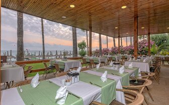 Hotel Meryan - reštaurácia - letecký zájazd CK Turancar - Turecko, Okurcalar