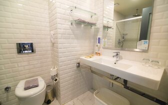 Sunprime C-lounge - kúpeľňa - letecký zájazd Turancar - Turecko, Alanya