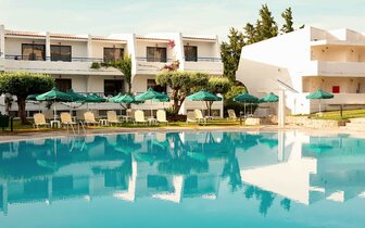 Hotel  Cyprotel Faliraki - hotel s bazénom - letecký zájazd CK Turancar - Faliraki, Rodos