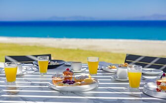 Hotel Sun Beach Resort - občerstvenie - letecký zájazd CK Turancar - Ialyssos, Rodos