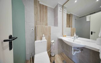 Cinema Hotel - izba - letecký a autobusový zájazd CK Turancar - Bulharsko, Primorsko