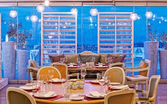 Knossos Beach Bungalows Suites - á la carte reštaurácia - letecký zájazd CK Turancar - Kréta, Kokkini Hani 