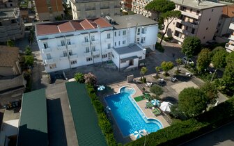 Hotel Vannini - Rimini - Taliansko, zájazdy autobusovou a individuálnou dopravou CK TURANCAR