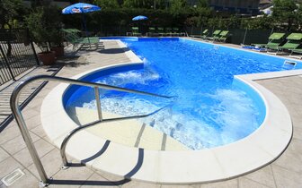 Hotel Vannini - Rimini - Taliansko, zájazdy autobusovou a individuálnou dopravou CK TURANCAR