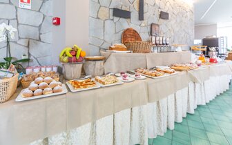 Hotel Airone - Rimini - Taliansko, zájazdy autobusovou a individuálnou dopravou CK TURANCAR