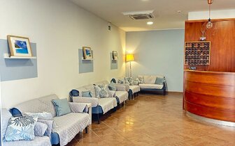 Hotel Carnaby - Viserba di Rimini - dovolenka autobusovou alebo individuálnou dopravou CK TURANCAR