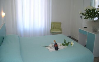 Hotel Savana Rimini Taliansko, zájazdy a pobyty CK TURANCAR autobusovou a individuálnou dopravou