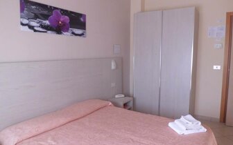 Hotel SENYOR Rimini Taliansko, pobyty a zájazdy individuálnou a autobusovou dopravou CK TURANCAR