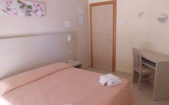 Hotel SENYOR Rimini Taliansko, pobyty a zájazdy individuálnou a autobusovou dopravou CK TURANCAR