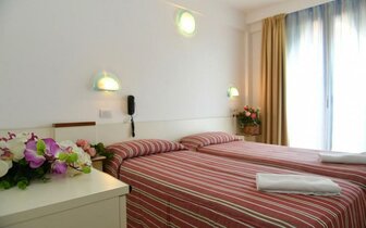 Villa Rosa - MISANO ADRIATICO - Taliansko - zájazdy individuálnou a autobusovou dopravou CK TURANCAR