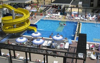 Burgas Beach - bazénová časť - letecký a autobusový zájazd CK Turancar - Bulharsko, Slnečné pobrežie Burgas Beach - bazénová časť - letecký a autobusový zájazd CK Turancar - Bulharsko, Slnečné pobrežie