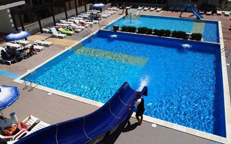 Burgas Beach - bazénová časť - letecký a autobusový zájazd CK Turancar - Bulharsko, Slnečné pobrežie Burgas Beach - bazénová časť - letecký a autobusový zájazd CK Turancar - Bulharsko, Slnečné pobrežie