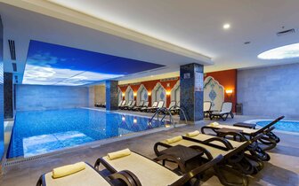 Diamond Excellence - vnútorný bazén - letecký zájazd CK Turancar - Turecko, Gündogdu