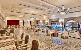 Diamond Excellence - cukráreň - letecký zájazd CK Turancar - Turecko, Gündogdu