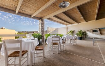 Hotel Akti Palace -  pool bar - zájazd CK Turancar - Kardamena, Kos