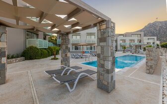 Hotel Akti Palace -  exteriér a bazén - zájazd CK Turancar - Kardamena, Kos