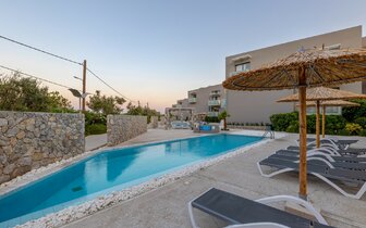 Hotel Akti Palace -  exteriér a bazén - zájazd CK Turancar - Kardamena, Kos