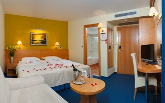 Hotel Saudade - zájazd CK Turancar - Chorvátsko - Makarska  Hotel Saudade - zájazd CK Turancar - Chorvátsko - Makarska