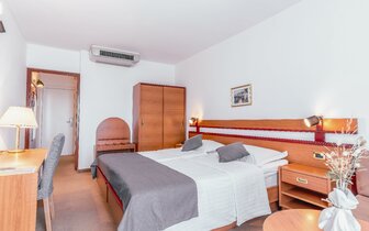 Hotel Horizont - zájazd CK Turancar - Chorvátsko - Baška
