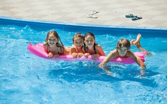 Hotel Zora - zájazd CK Turancar - Chorvátsko - Primošten