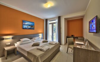 Resort Crvena Luka Hotel - zájazd CK Turancar - Chorvátsko - Biograd na Moru 