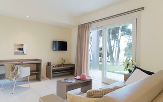 Resort Crvena Luka Hotel - zájazd CK Turancar - Chorvátsko - Biograd na Moru 