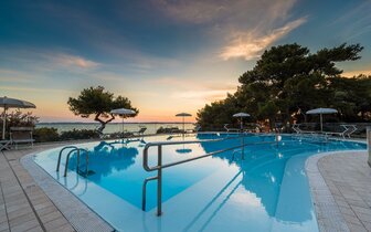 Hotel Pinija - zájazd CK Turancar - Chorvátsko - Petrčane