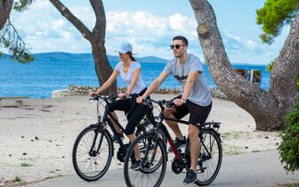 Hotel Pinija - zájazd CK Turancar - Chorvátsko - Petrčane