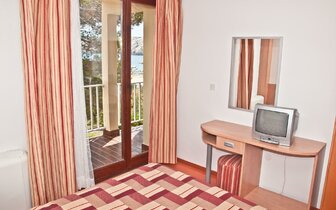 Hotel San Maino Sunny Resort Veli Mel - zájazd CK Turancar - Chorvátsko - Rab