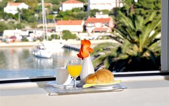 Hotel International - zájazd CK Turancar - Chorvátsko - Rab