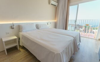 Checkin Catalonia - hotel - letecký zájazd CK Turancar - Španielsko, Calella