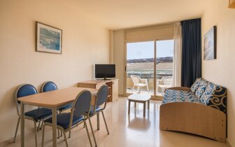 H.TOP Royal Sun Suites - letecký zájazd od CK Turancar - Španielsko, Santa Susanna