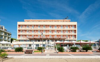 Hotel Colombus - zájazd CK Turancar - Taliansko - Caorle