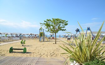 Aparthotel Imperial - zájazd CK Turancar - Taliansko - Bibione Aparthotel Imperial - zájazd CK Turancar - Taliansko - Bibione