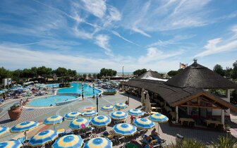 Hotel Aparthotel Holiday - zájazd CK Turancar - Taliansko - Bibione 