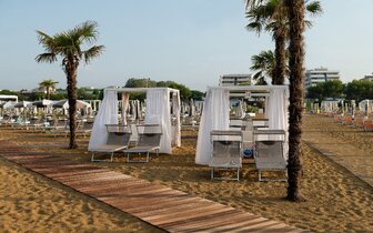 Hotel Aparthotel Holiday - zájazd CK Turancar - Taliansko - Bibione 
