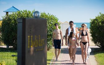 Hotel Aparthotel Holiday - zájazd CK Turancar - Taliansko - Bibione 