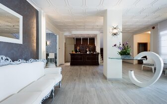 Hotel & Aparthotel Olimpia - zájazd CK Turancar - Taliansko - Bibione  Hotel & Aparthotel Olimpia - zájazd CK Turancar - Taliansko - Bibione