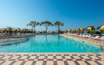 Hotel Excelsior - zájazd CK Turancar - Taliansko - Bibione