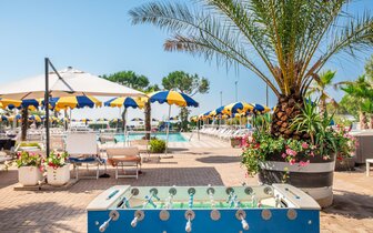 Hotel Excelsior - zájazd CK Turancar - Taliansko - Bibione