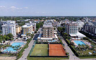 Hotel Excelsior - zájazd CK Turancar - Taliansko - Bibione
