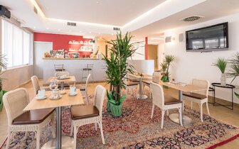 Hotel Katja - zájazd CK Turancar - Taliansko - Bibione 