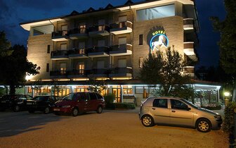 Hotel Al Cavallino Bianco - zájazd CK Turancar - Taliansko - Lignano