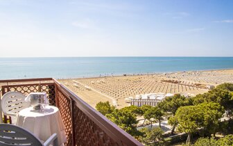 Hotel American - zájazd CK Turancar - Taliansko - Lignano