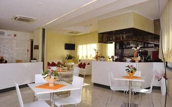 Hotel Fantasy - zájazd CK Turancar - Taliansko - Rimini