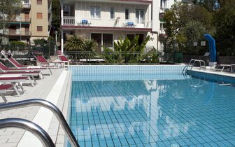 Hotel Garden - zájazd CK Turancar - Taliansko - Alassio 