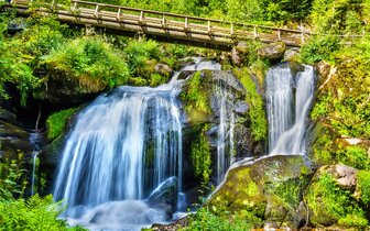 Autobusový poznávací zájazd CK Turancar, Stredoveké Nemecko a tajomstvá Čierneho lesa, vodopády Triberg