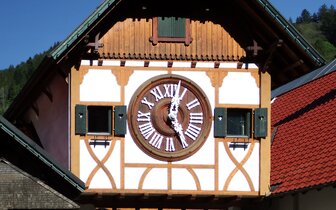 Autobusový poznávací zájazd CK Turancar, Stredoveké Nemecko a tajomstvá Čierneho lesa, Schwazrwald kukučkové hodiny
