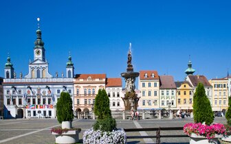 CK Turancar, autobusový poznávací zájazd, Praha - zámky a hrady v Čechách, České Budějovice CK Turancar, autobusový poznávací zájazd, Praha - zámky a hrady v Čechách, České Budějovice