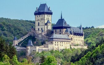 CK Turancar, autobusový poznávací zájazd, Praha - zámky a hrady v Čechách, hrad Karlštejn CK Turancar, autobusový poznávací zájazd, Praha - zámky a hrady v Čechách, hrad Karlštejn